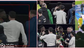 Fan Real quá mất dạy, đấm Saka không trượt phát nào