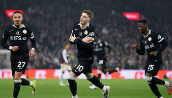 Chelsea đè bẹp Villa: Pedro thăng hoa, cuộc đua Top 4 nóng rực